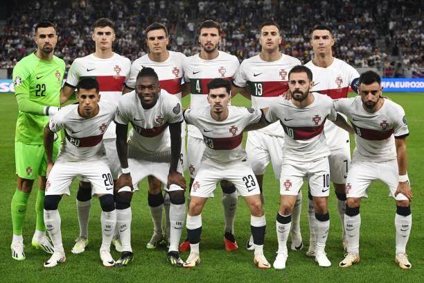 亚当斯与 亚当斯与