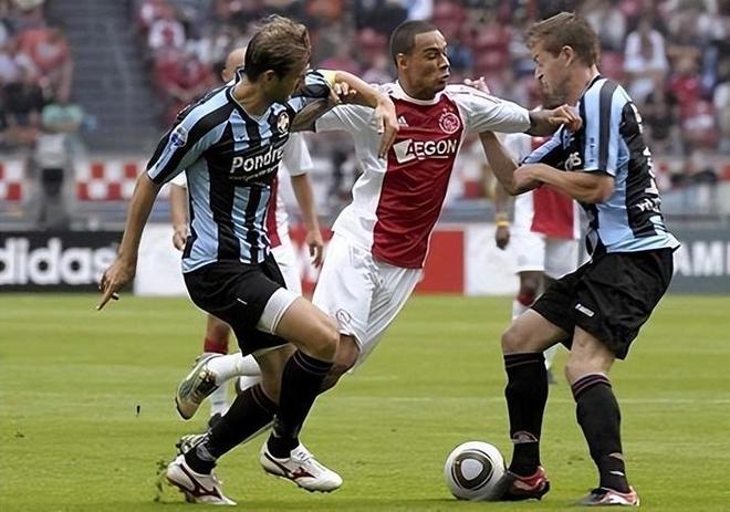 场的偏见 场的偏见