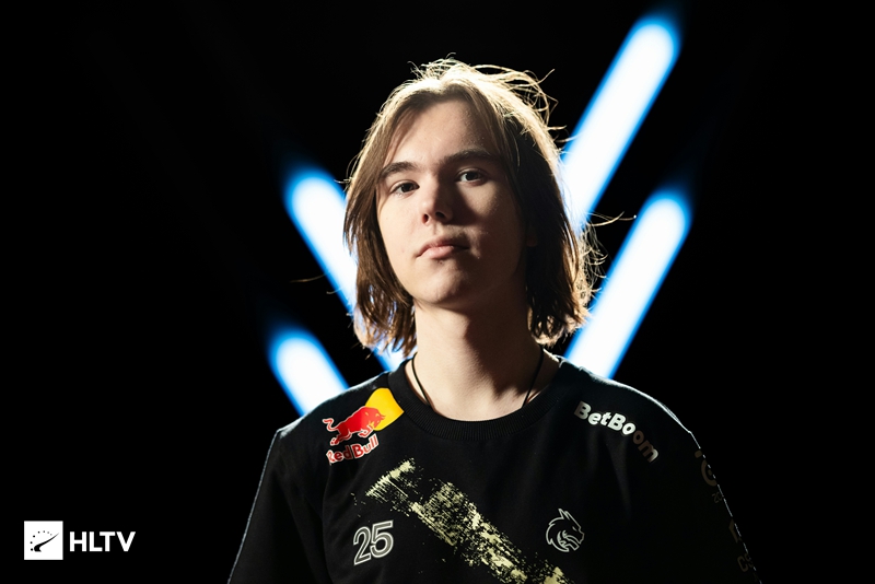 肋部通道随 肋部通道随